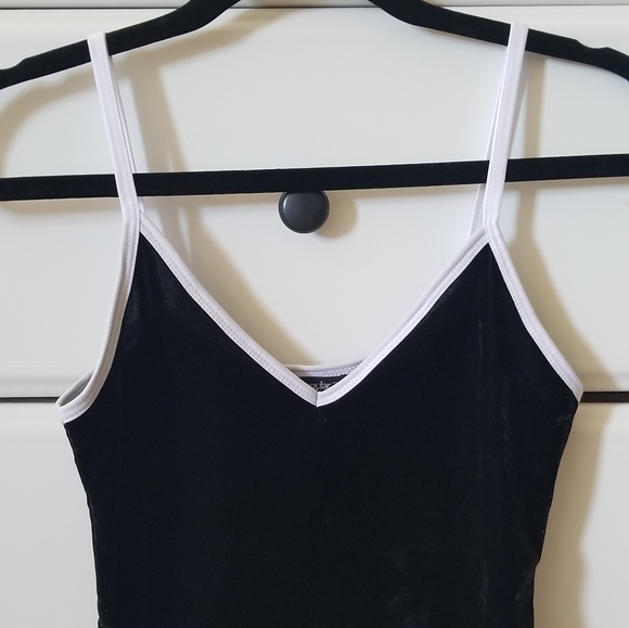 popular 21 Tops - Popular 21 Black and White Velvet Spaghetti Strap Crop Top